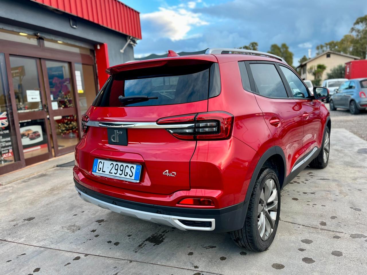 DR 4.0 1.5 GPL – 2022 – 30.000 km – Interni in pelle – Tetto apribile – Bordeaux