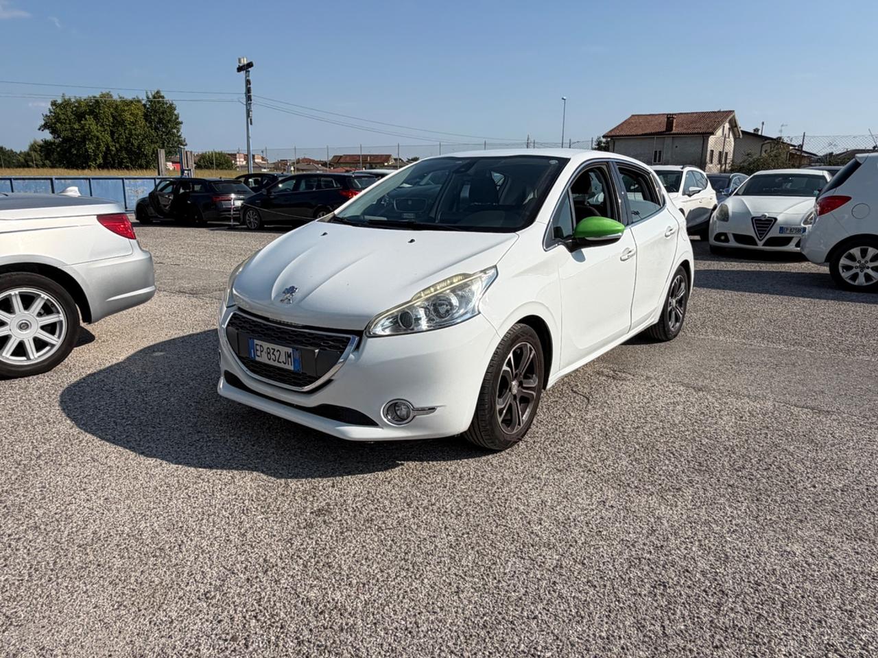 Peugeot 208 1.2 VTi 82 CV 5 porte GPL