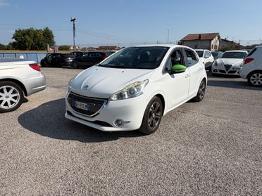 Peugeot 208 1.2 VTi 82 CV 5 porte GPL