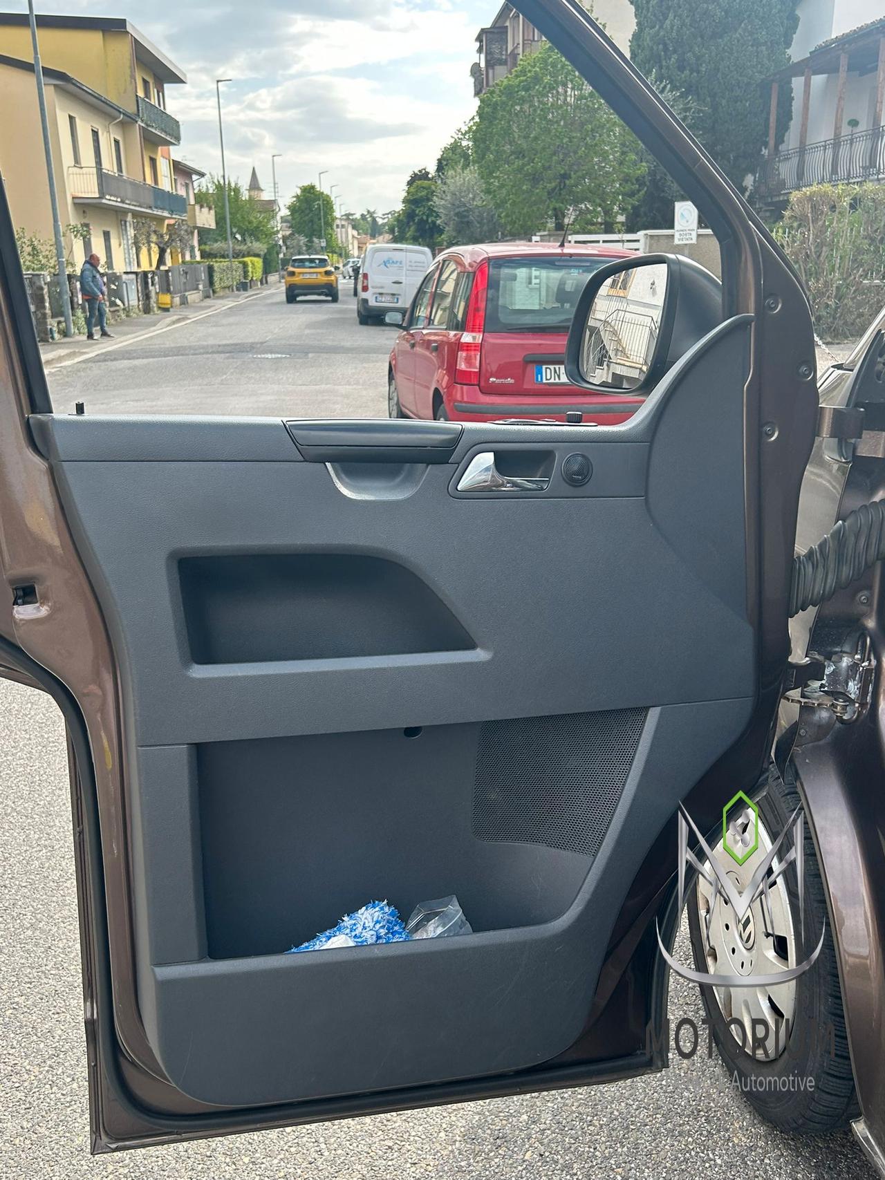 Volkswagen T5 Caravelle