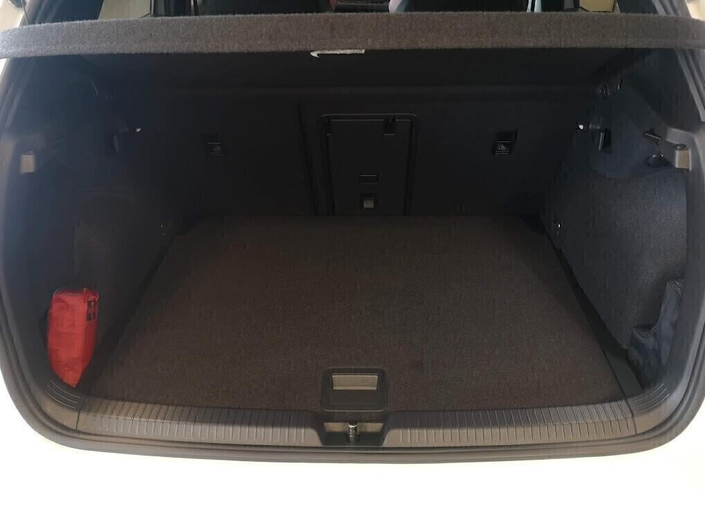 Volkswagen Golf GTI 2.0 TSI DSG