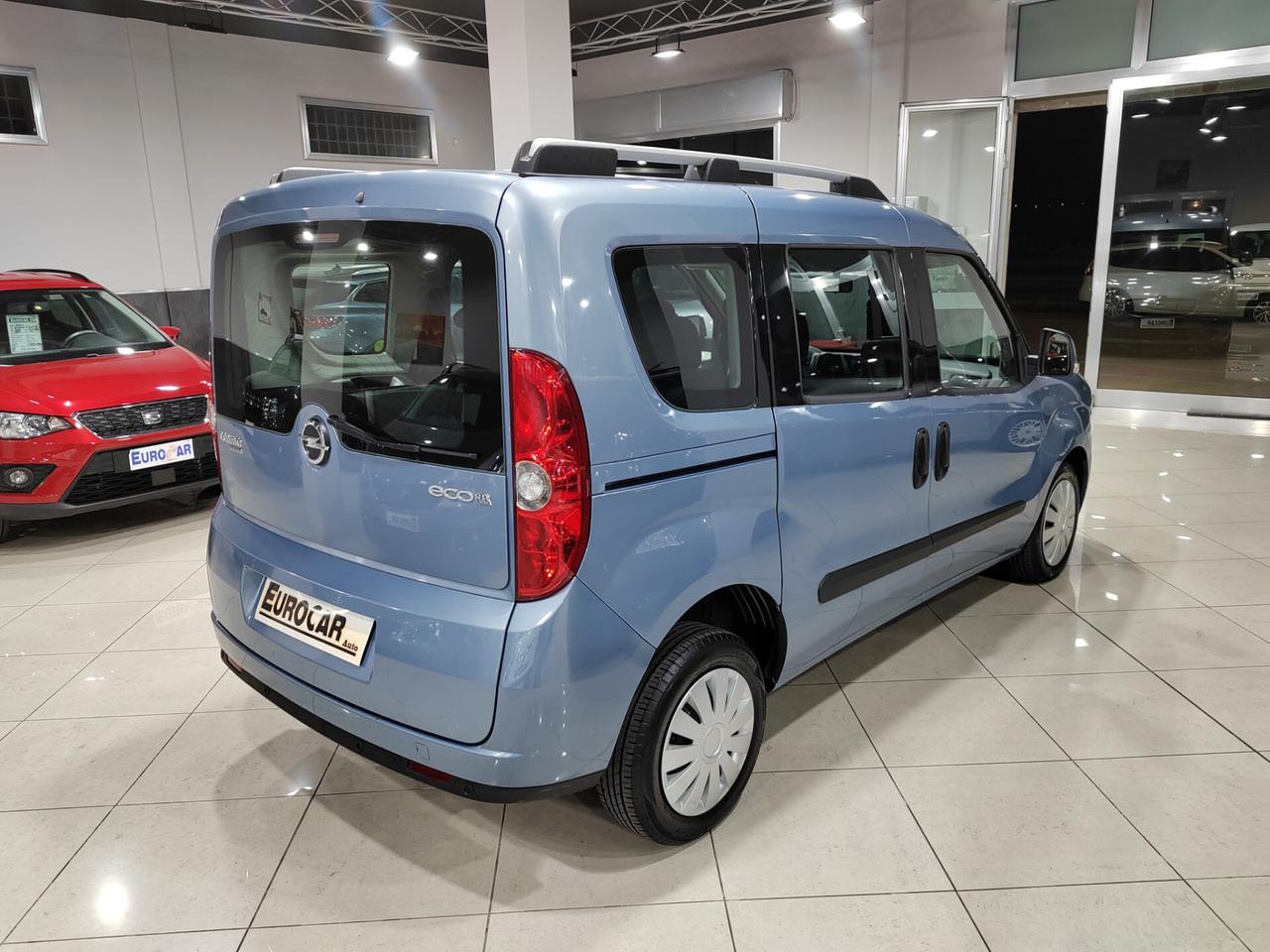 Opel Combo 1.6 CDTi 90CV PC-TA Cosmo