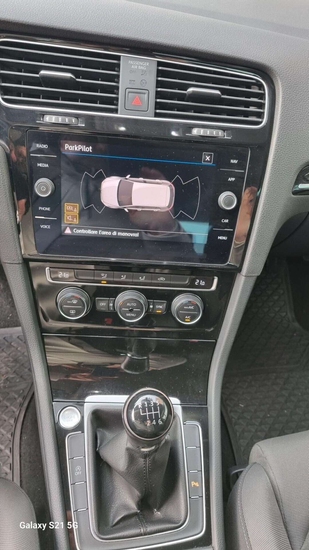 Volkswagen Golf 5p 1.5 tgi Highline BlueMotion 130cv