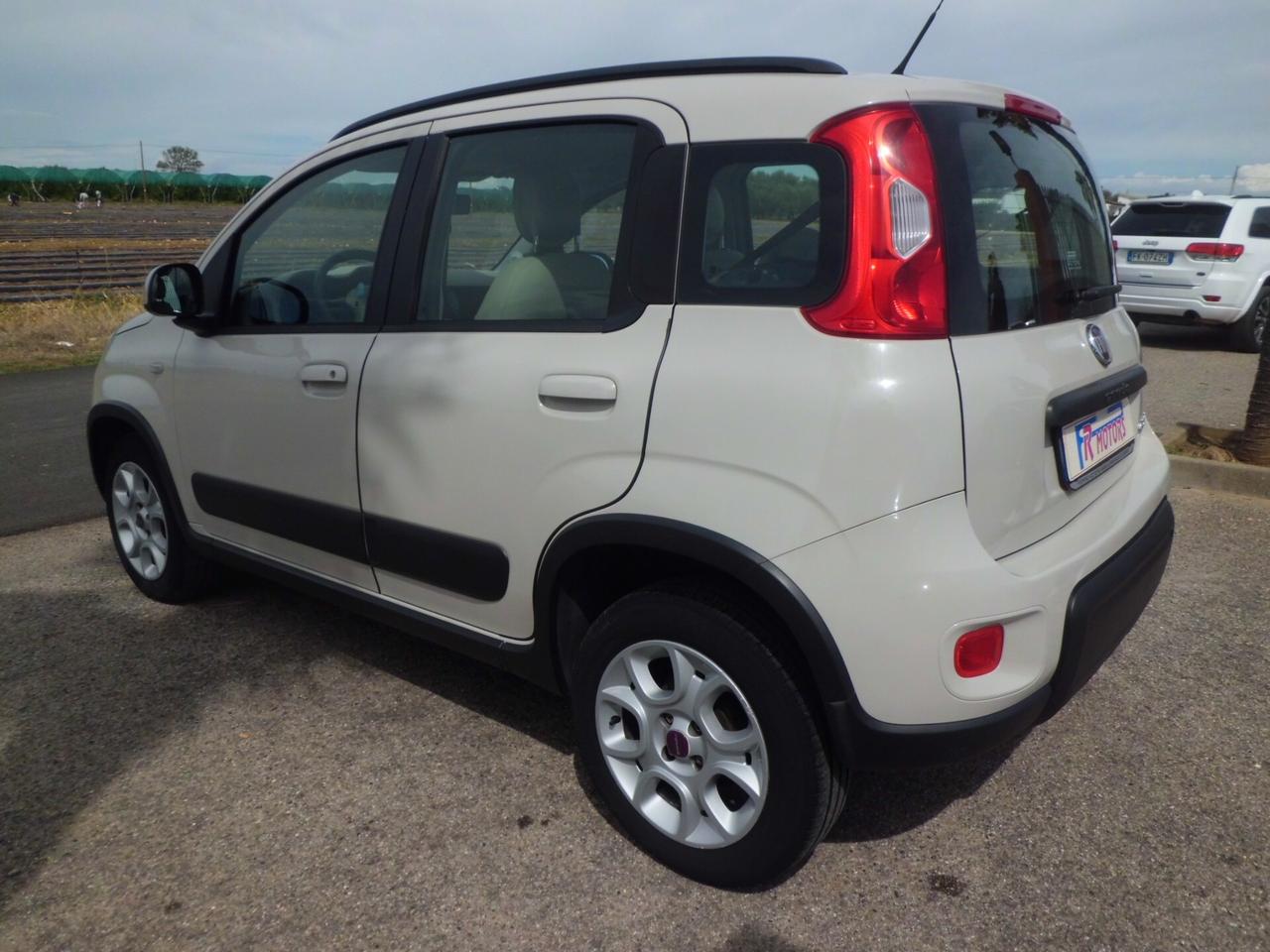 Fiat Panda 0.9 TwinAir Turbo Natural Power Lounge PEZZI disponibili anno 2018 2013 2012 diesel