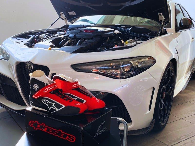 ALFA ROMEO Giulia (2016) - Giulia 2.9 V6 Bi-Turbo GTAm