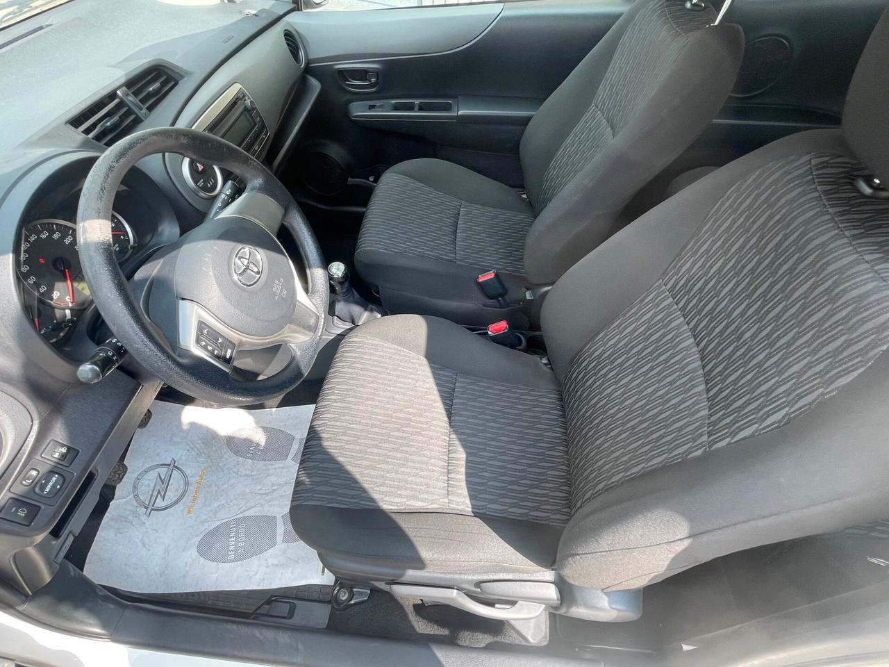 Toyota Yaris 1.0 Active 3p. OK Neop.