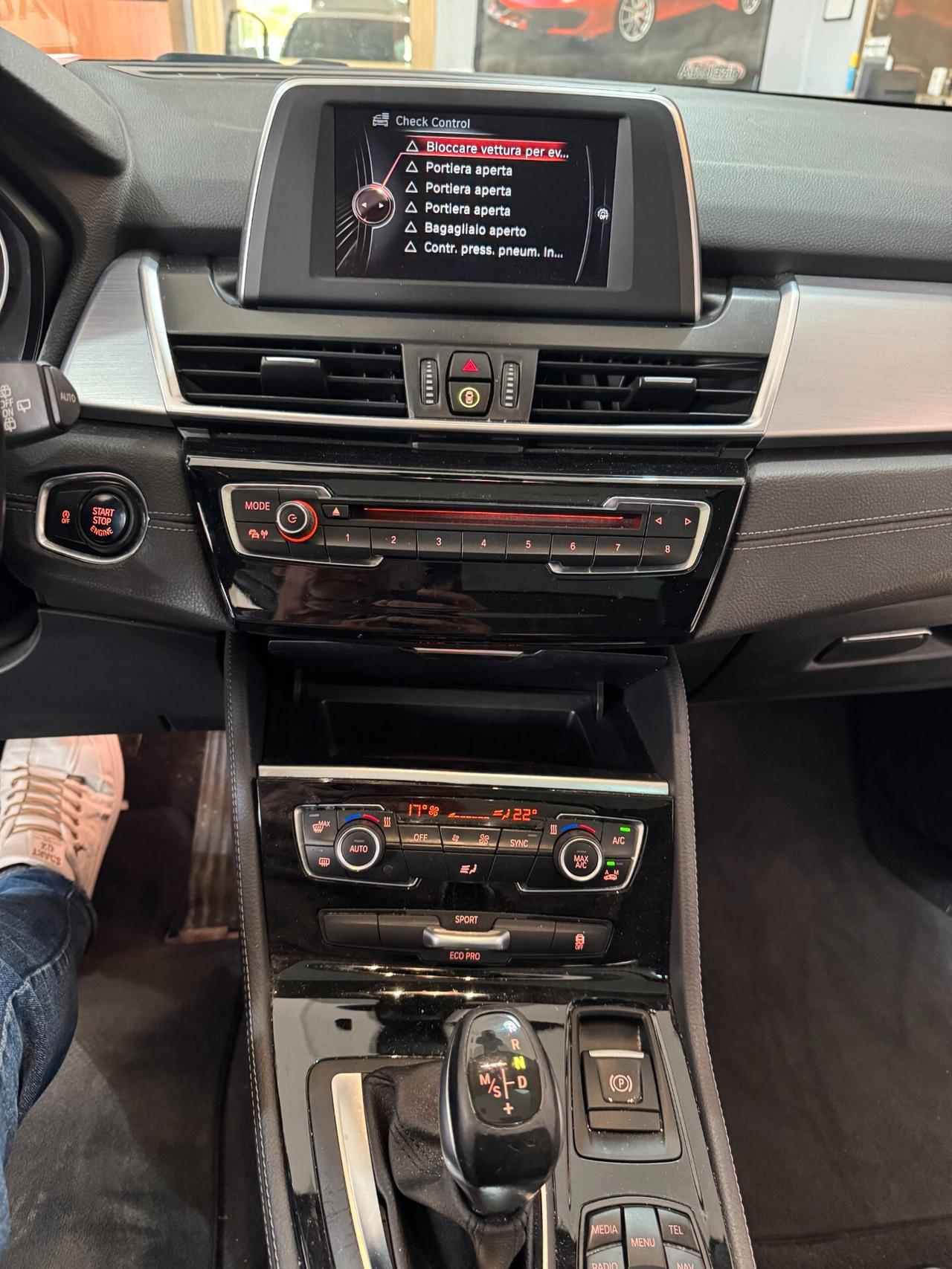 Bmw 2er Active Tourer 218d Active Tourer Luxury TETTO-PELLE-XENON