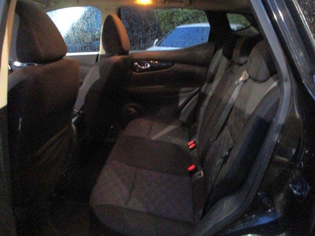 Nissan Qashqai 1.5 dCi N-Connecta TETTO/360/Frenata