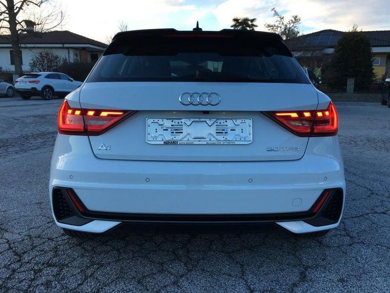 Audi A1 SPB 30 TFSI S Line Edition CAMERA+FULL LED+17"