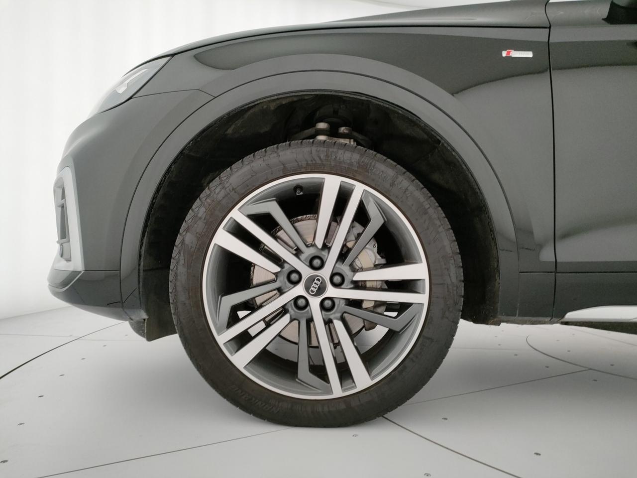 Audi Q5 sportback 40 2.0 tdi mhev 12v s line plus quattro s-tronic