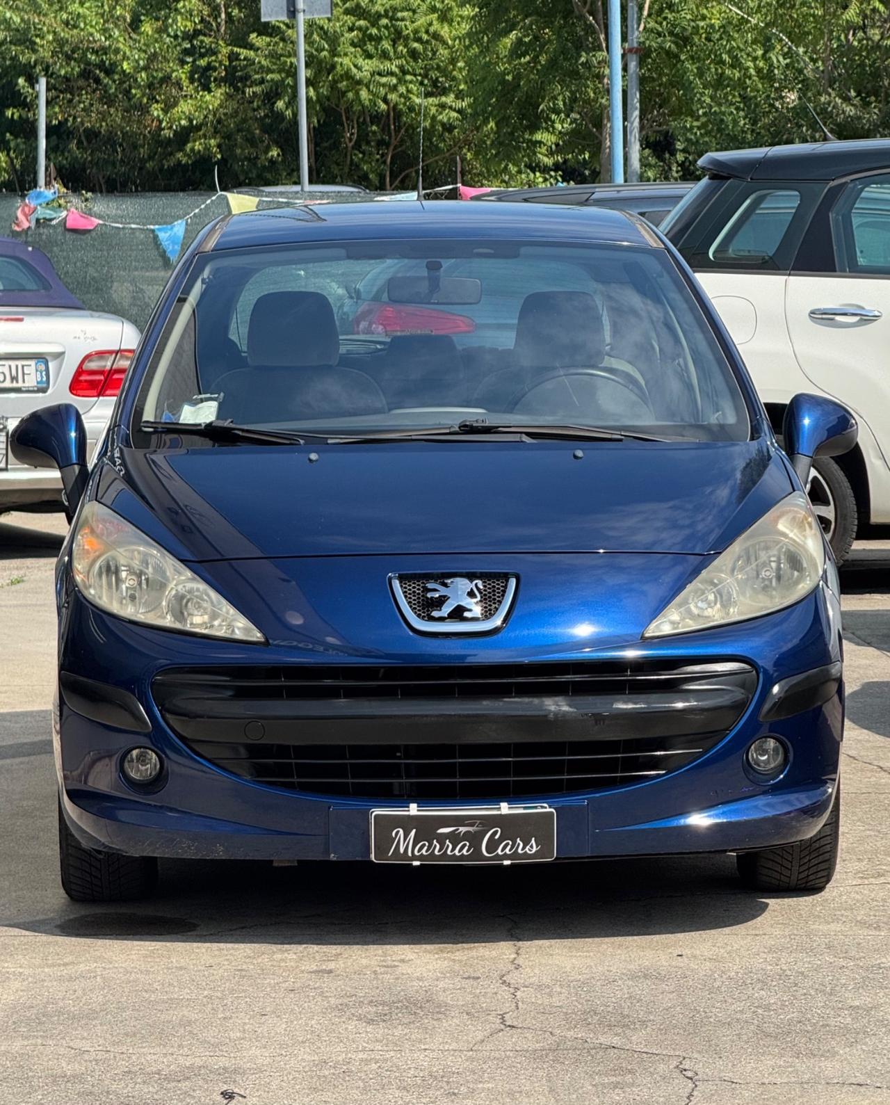 Peugeot 207 1.4 8V 75CV 5p. ONE Line