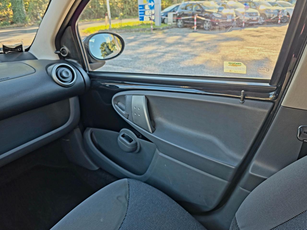 Peugeot 107 1.0 68CV 5p. Urban Move 2008-E4 Manuale NEO