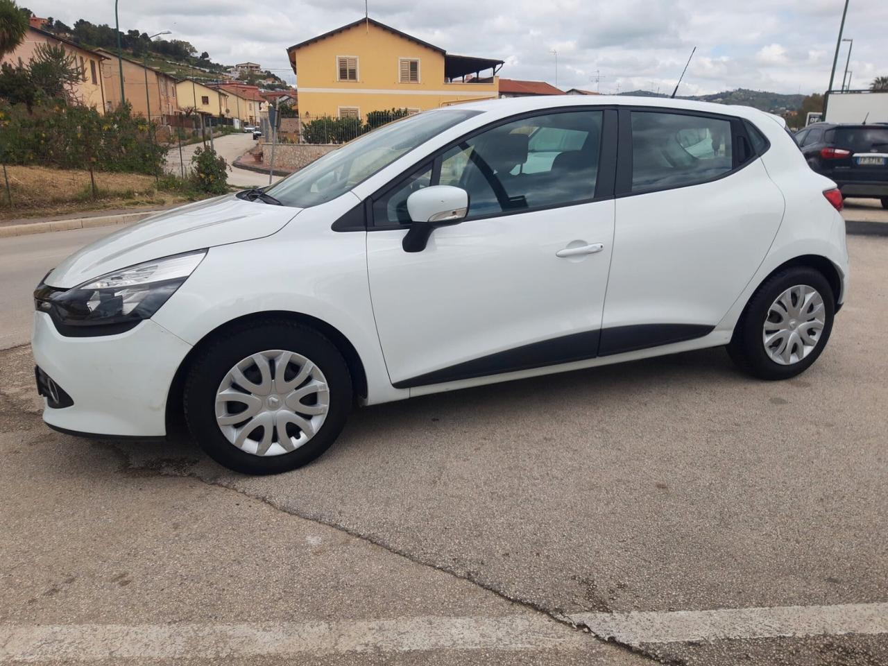 Renault Clio 1.5 dCi 8V 75CV 5 porte Live