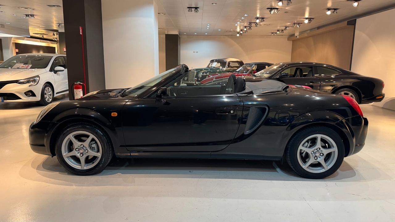 Toyota MR2 1.8i 16V CABRIO - 2002