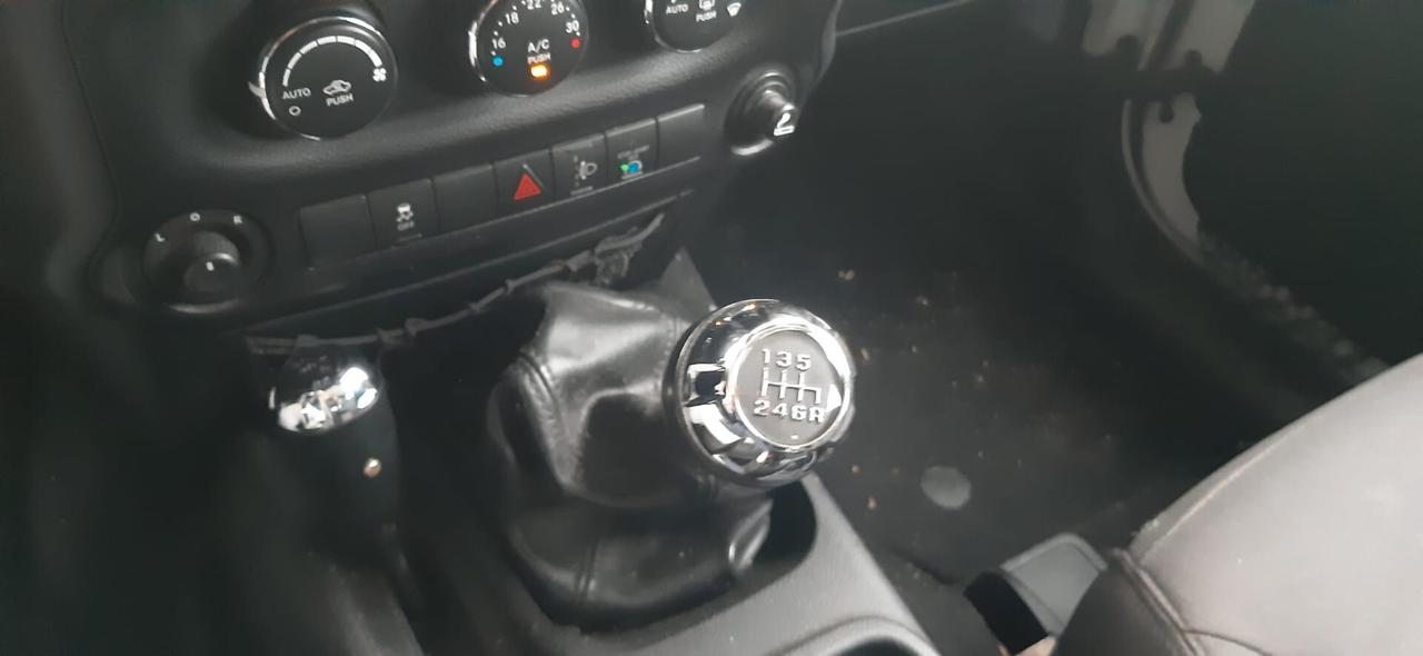 Jeep Wrangler 2.8 CRD DPF Sahara