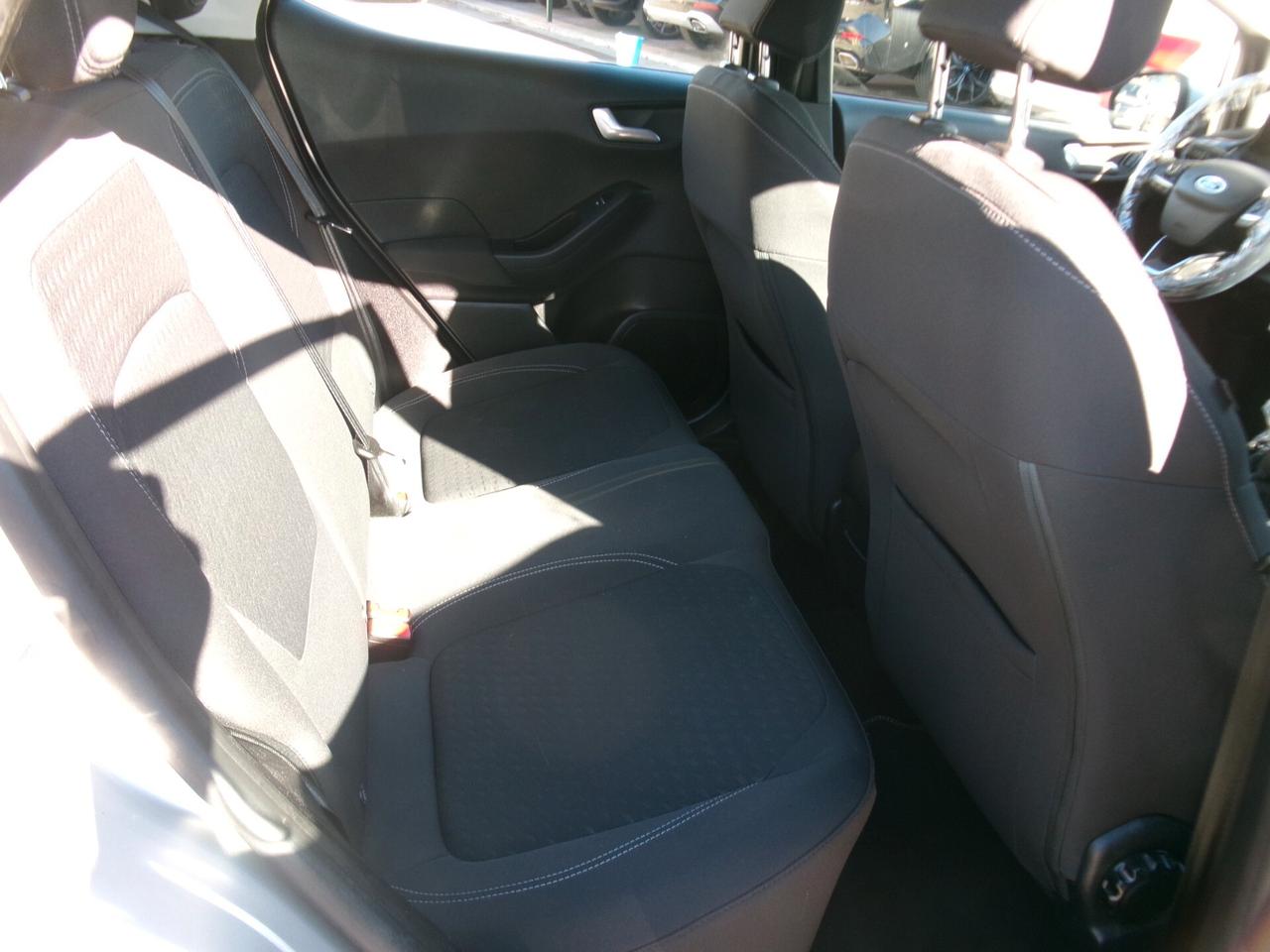 Ford Fiesta 5P 1.2 GPL DI SERIE TITANIUM PACK