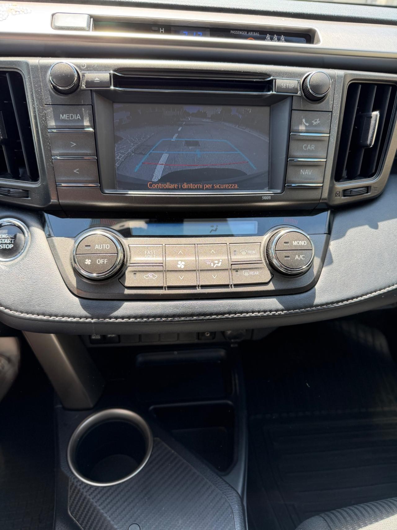 Toyota RAV 4 RAV4 2.2 D-CAT A/T 4WD Lounge