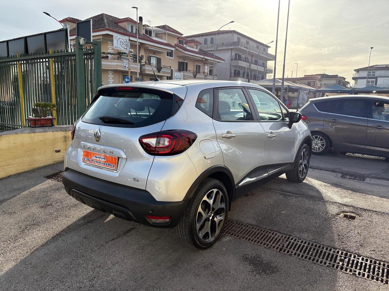 RENAULT CAPTUR 1.0 BENZINA 90 (CV) 2018
