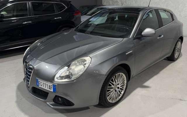 Alfa Romeo Giulietta Benzina Tetto Panoramico