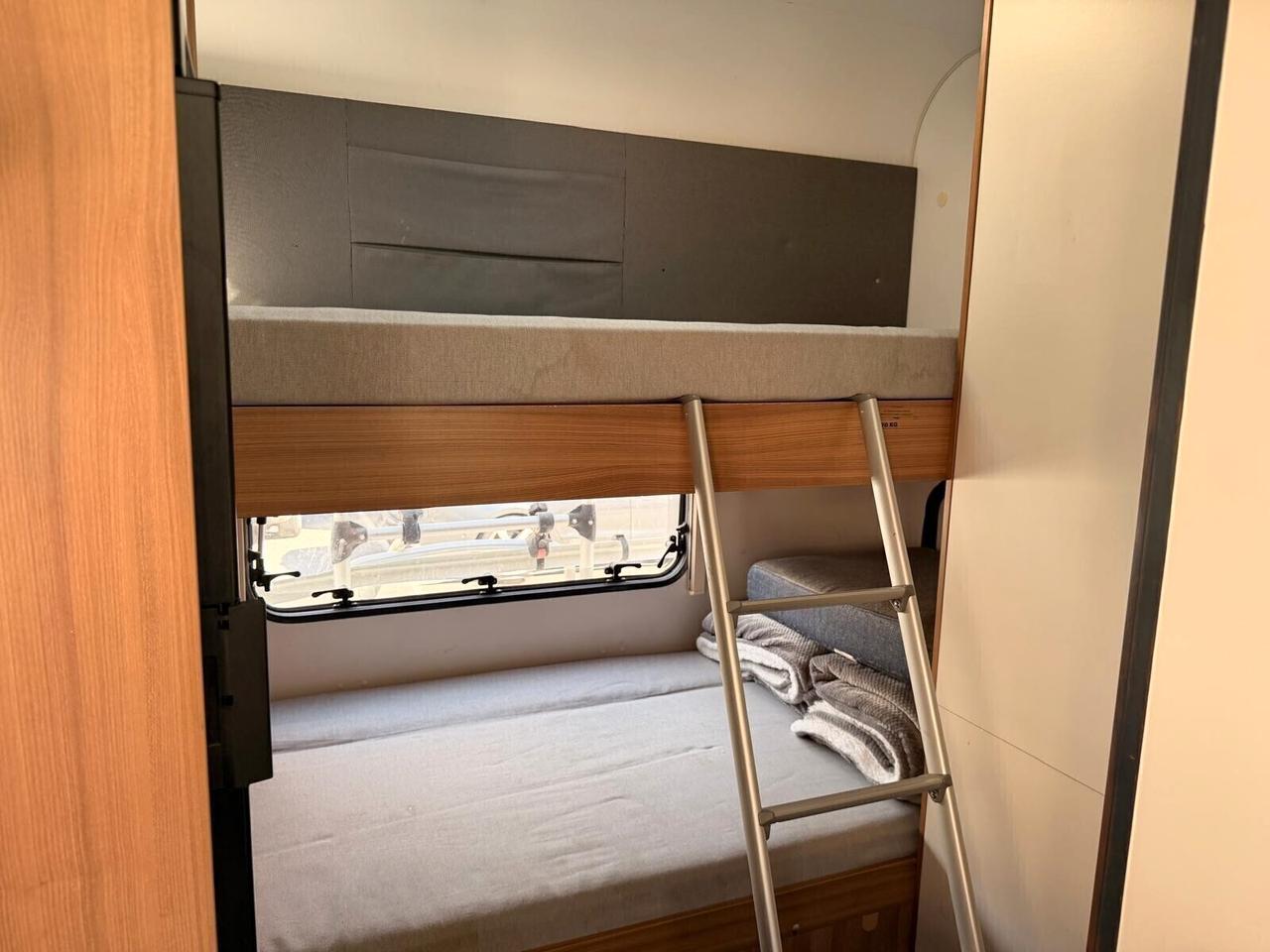 ADRIA sunliving 7 POSTI A LIBRETTO