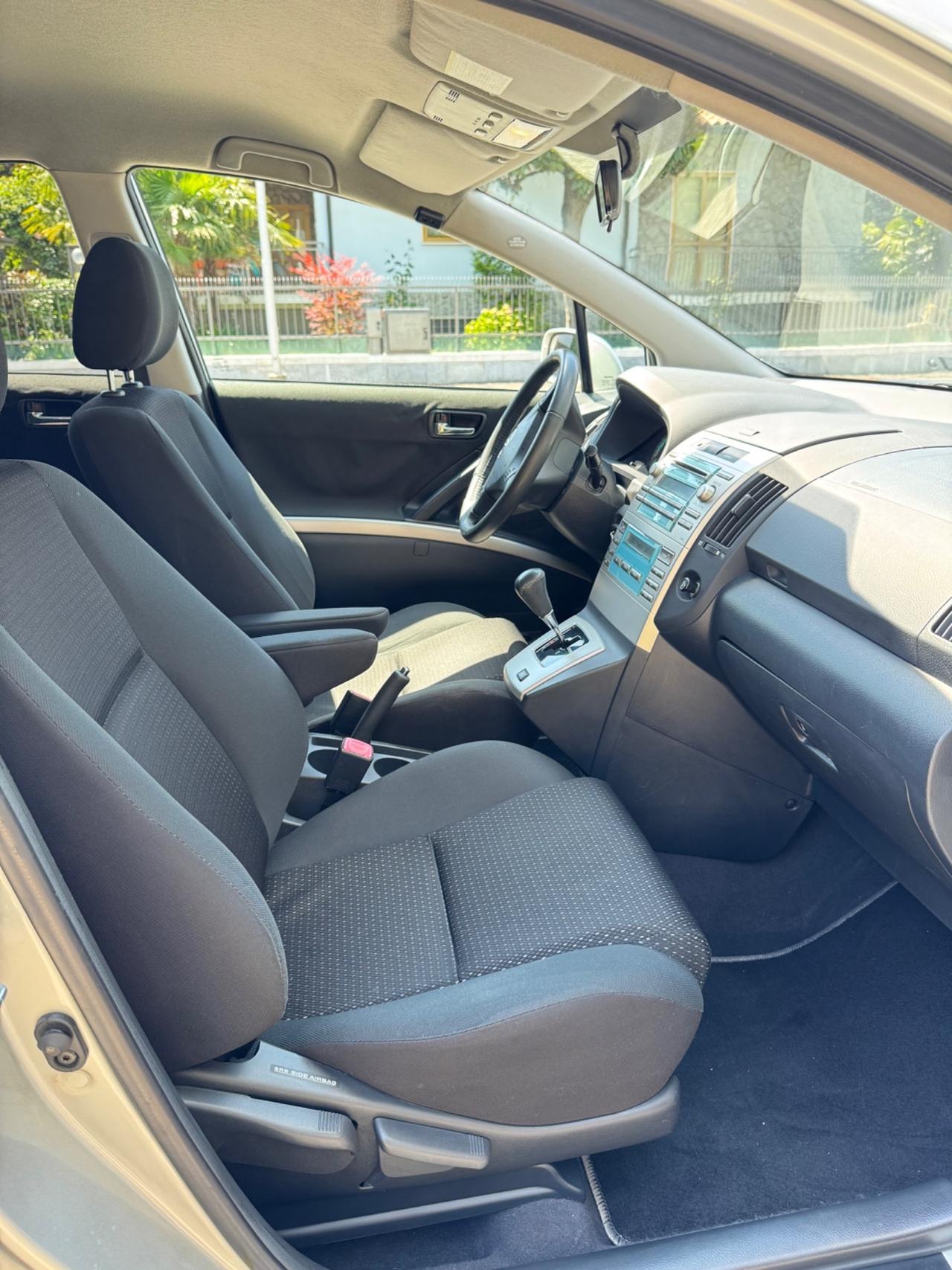 Toyota Corolla Verso 1.8 16V MMT MY'08 7posti AUTOMATICA