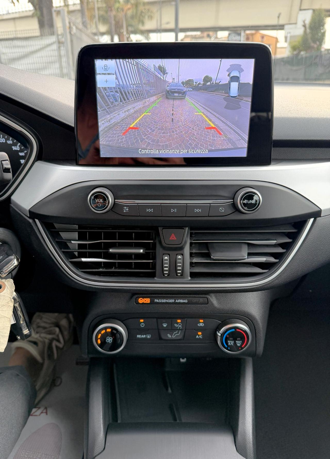 Ford Focus 1.5 EcoBlue 120 CV automatico SW Business Co-Pilot