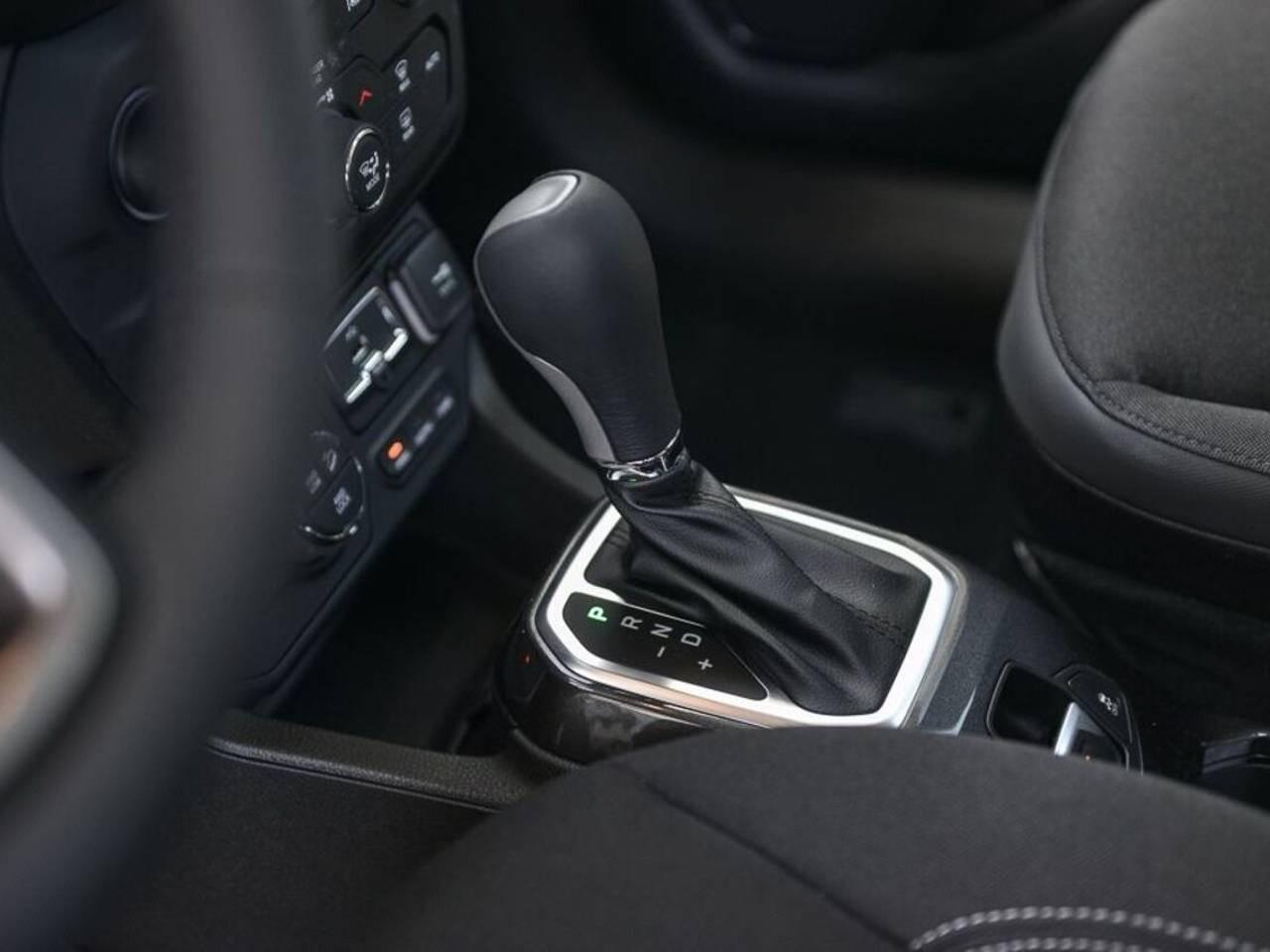 JEEP Renegade 2019 - Renegade 1.3 t4 phev Limited 4xe at6