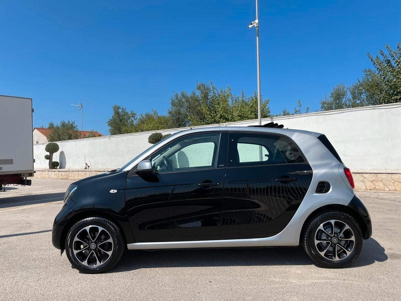 SMART FORFOUR 70 1.0 Passion