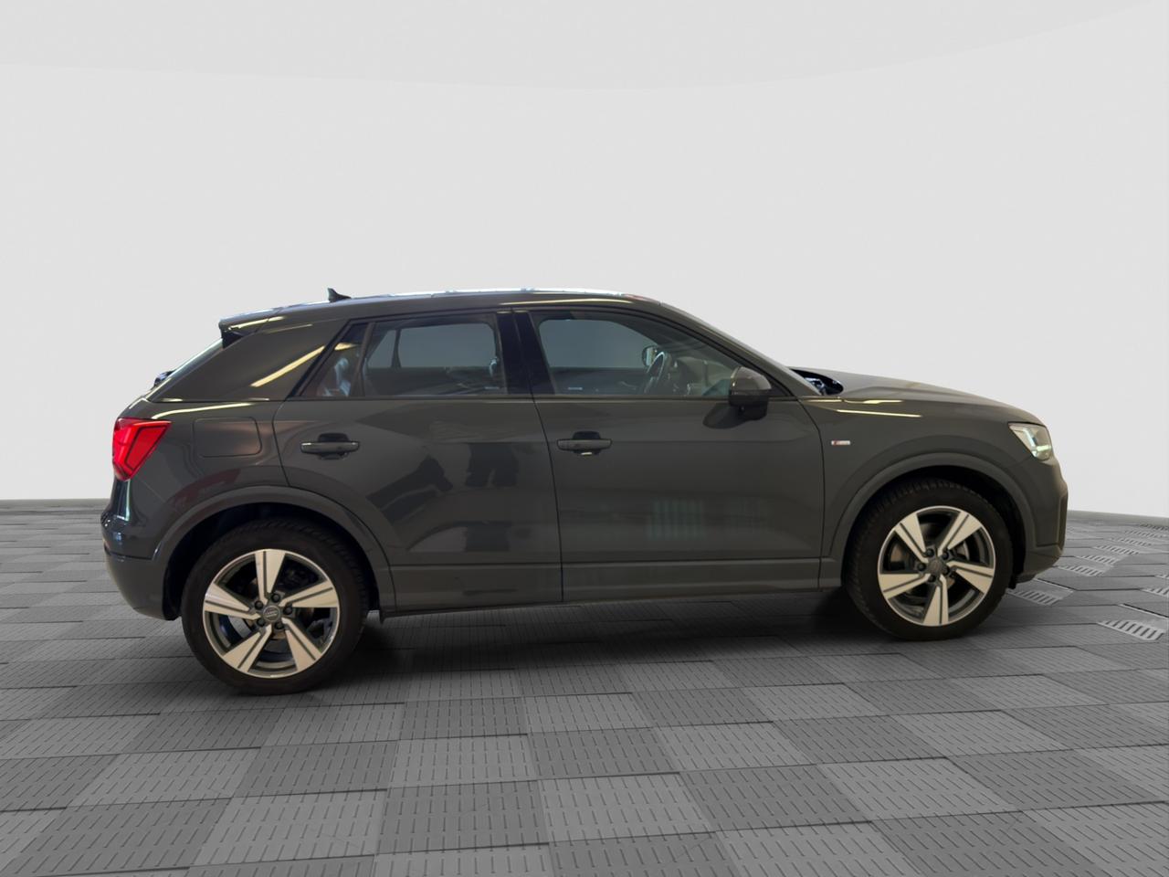 AUDI Q2 35 TDI S Line edition