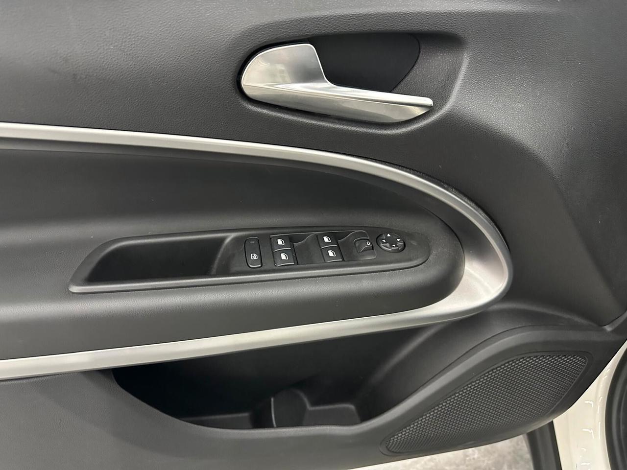 Jeep Avenger 1.2 Turbo 100 CV Altitude