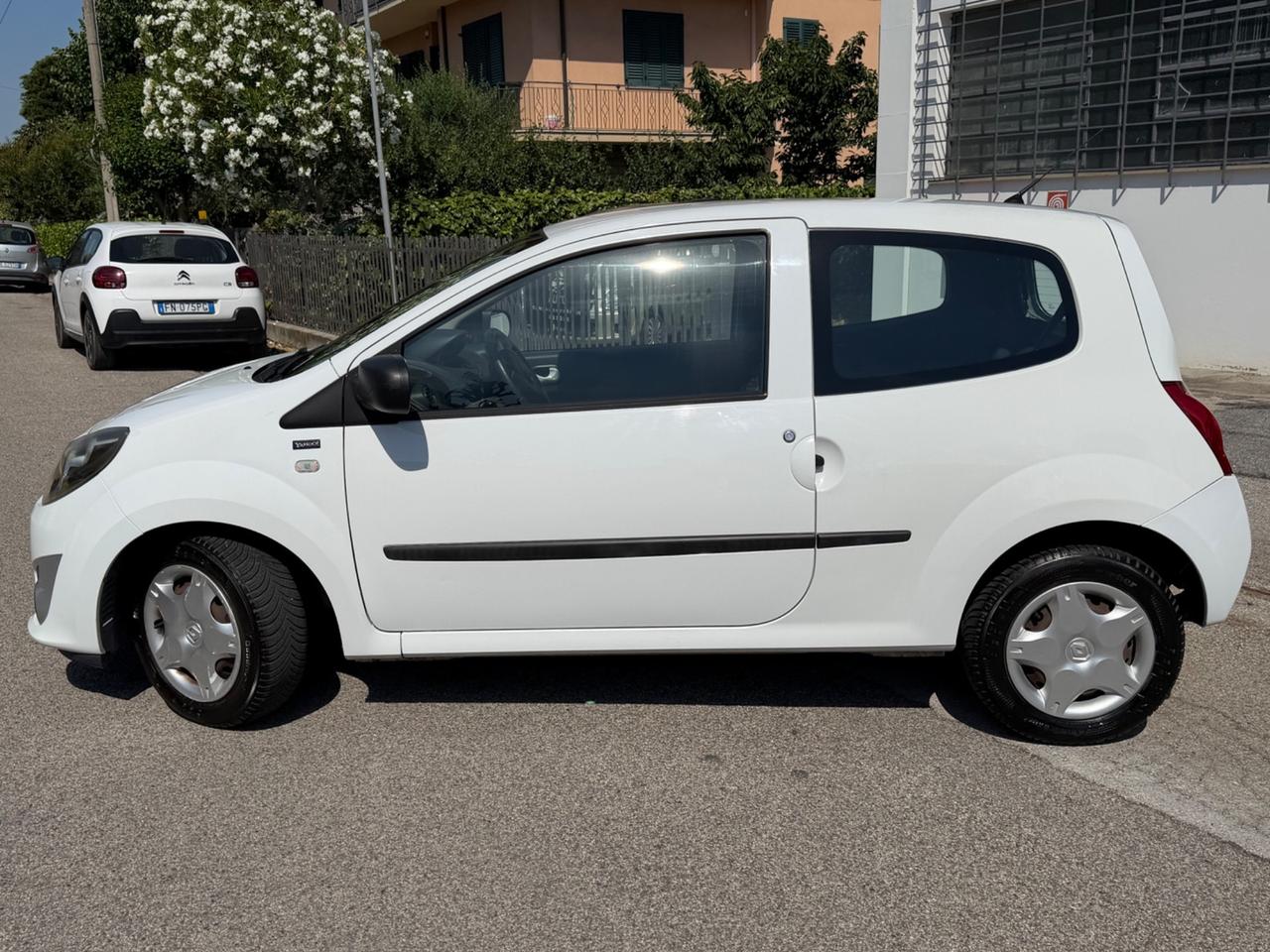 Renault Twingo 1.2 BASSI CONSUMI - OCCASIONE