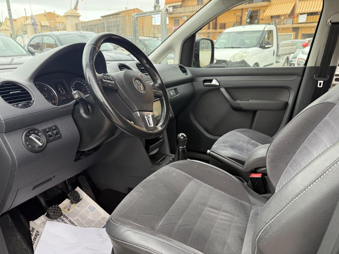 Volkswagen Caddy 1.6 TDI 102 CV 5p. Highline Maxi trasporto disabili