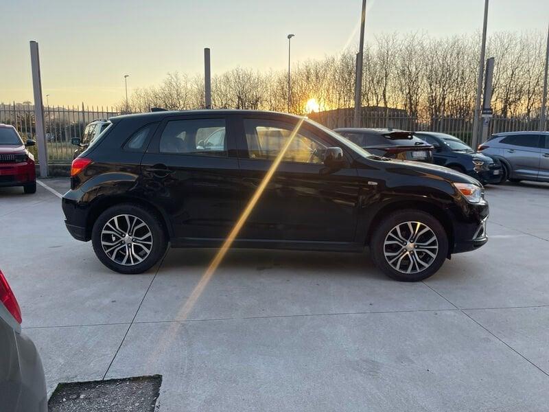 Mitsubishi ASX I 2017 1.6 Inform Plus navi 2wd my19