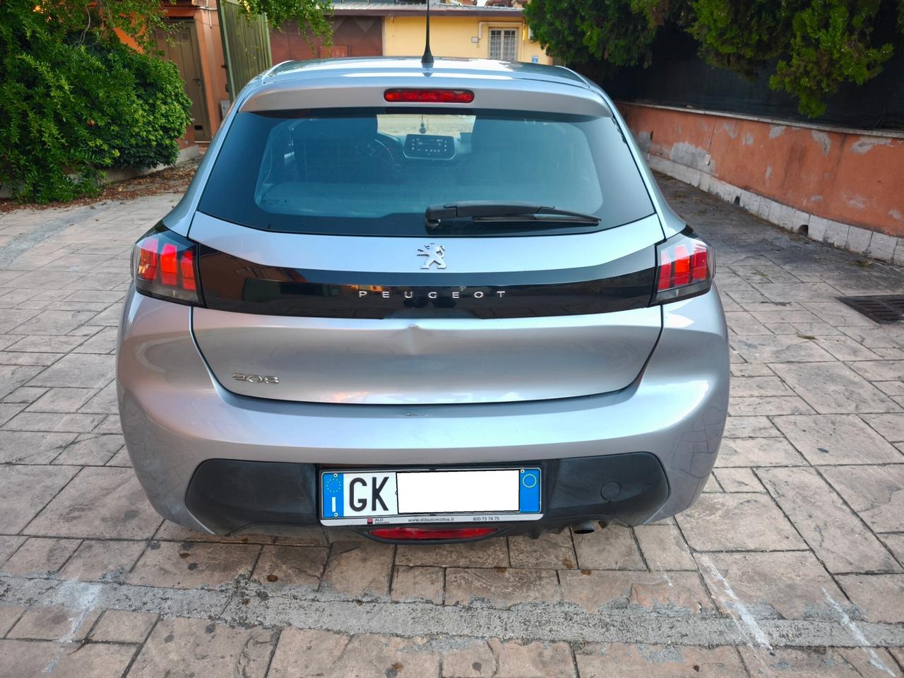 Peugeot 208 PureTech 75 INCIDENTATA
