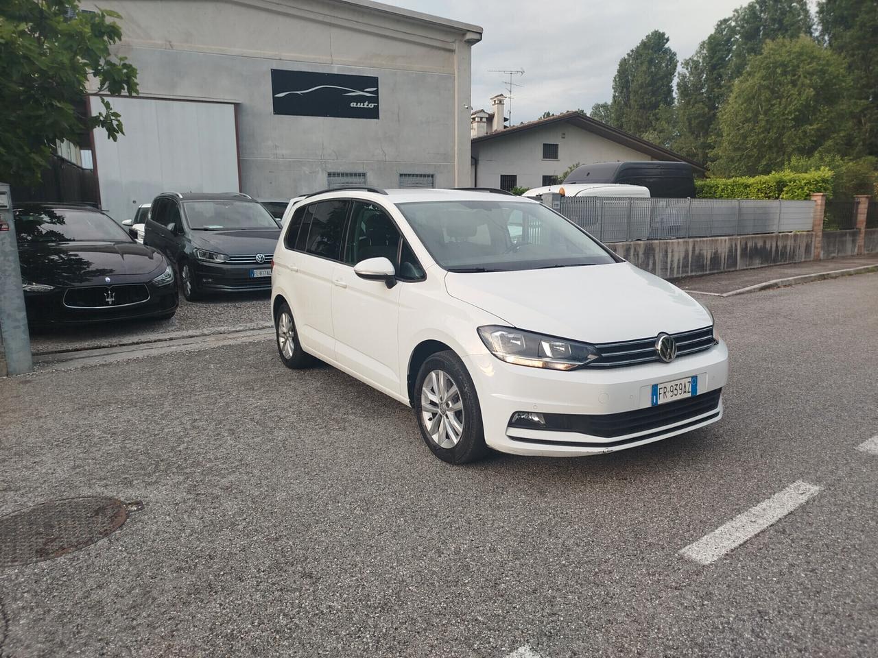 Volkswagen Touran 1.6 TDI 115 CV SCR DSG Business BlueMotion Technology