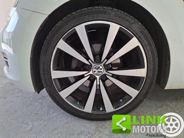 VOLKSWAGEN Maggiolino 2.0 TDI DSG Sport GARANZIA INCLUSA
