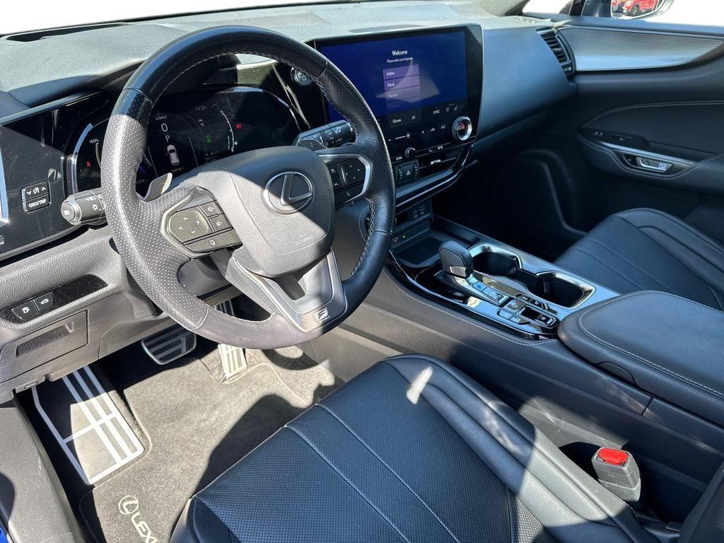 Lexus NX 450h+ 2.5 plug-in F-Sport 4wd e-cvt