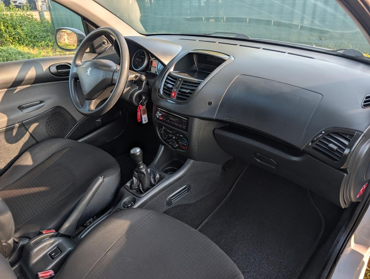 Peugeot 206 Plus 1.1 60CV 3p. Energie
