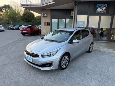 Kia Ceed - 1.6 CRDi 110 CV 5 porte - Neopatentati