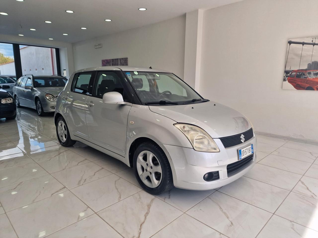 Suzuki Swift 1.3 5p. Gpl Cambio Automatico