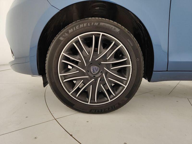 Lancia Ypsilon Ypsilon 1.2 69 CV 5 porte GPL Ecochic Gold