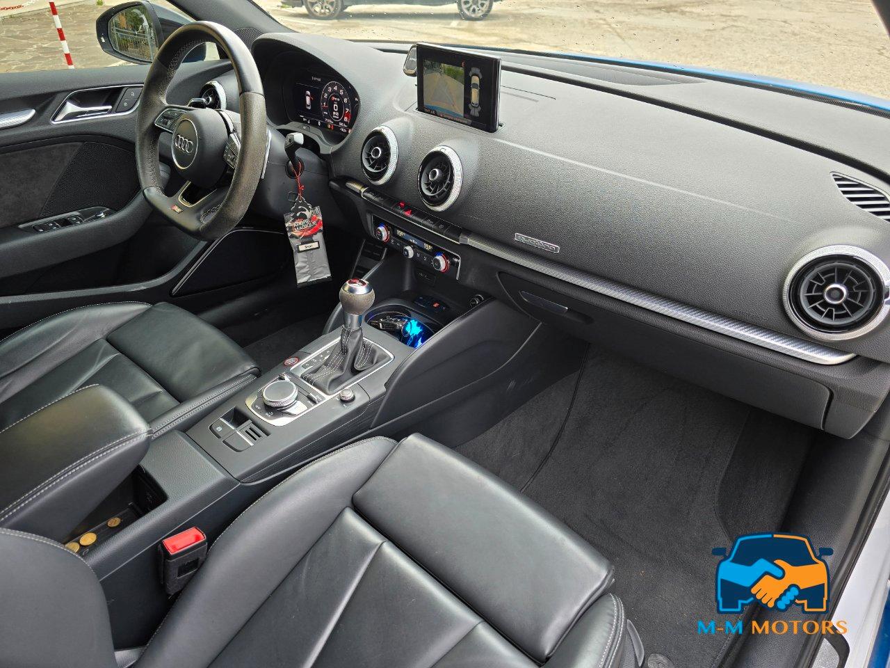 Audi RS3 Sportback 2.5 tfsi quattro s-tronic