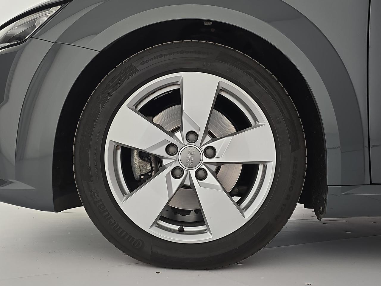 Audi TT 40 2.0 tfsi s-tronic