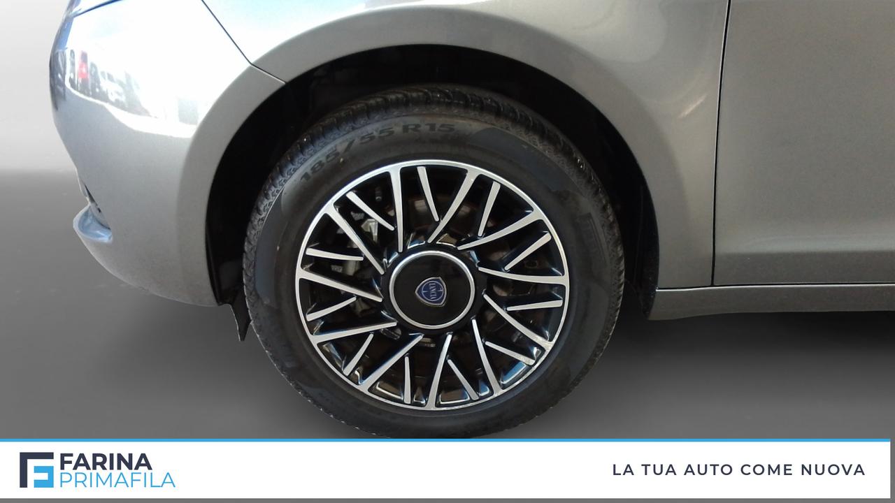 LANCIA Ypsilon III 2021 - Ypsilon 1.0 firefly hybrid Platino s&s 70cv