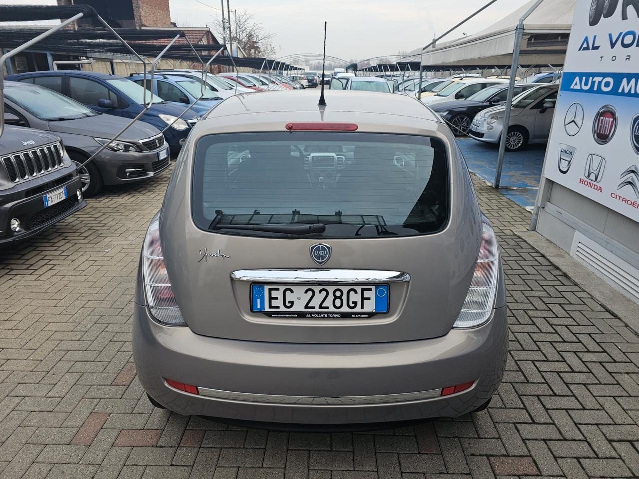 Lancia Ypsilon 1.2 69 CV Oro