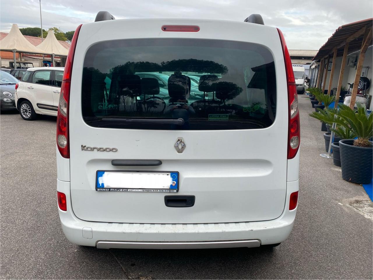 Renault Kangoo 1.5 dci Vetrato 5 Posti