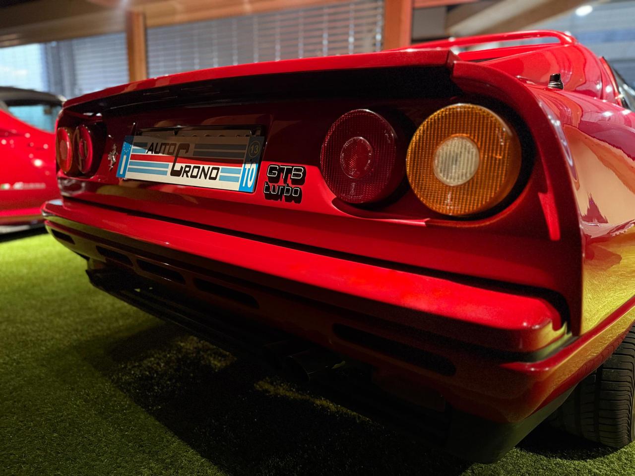 Ferrari 208 GTB 208 2.0 turbo INTERCOOLER GTB 254cv