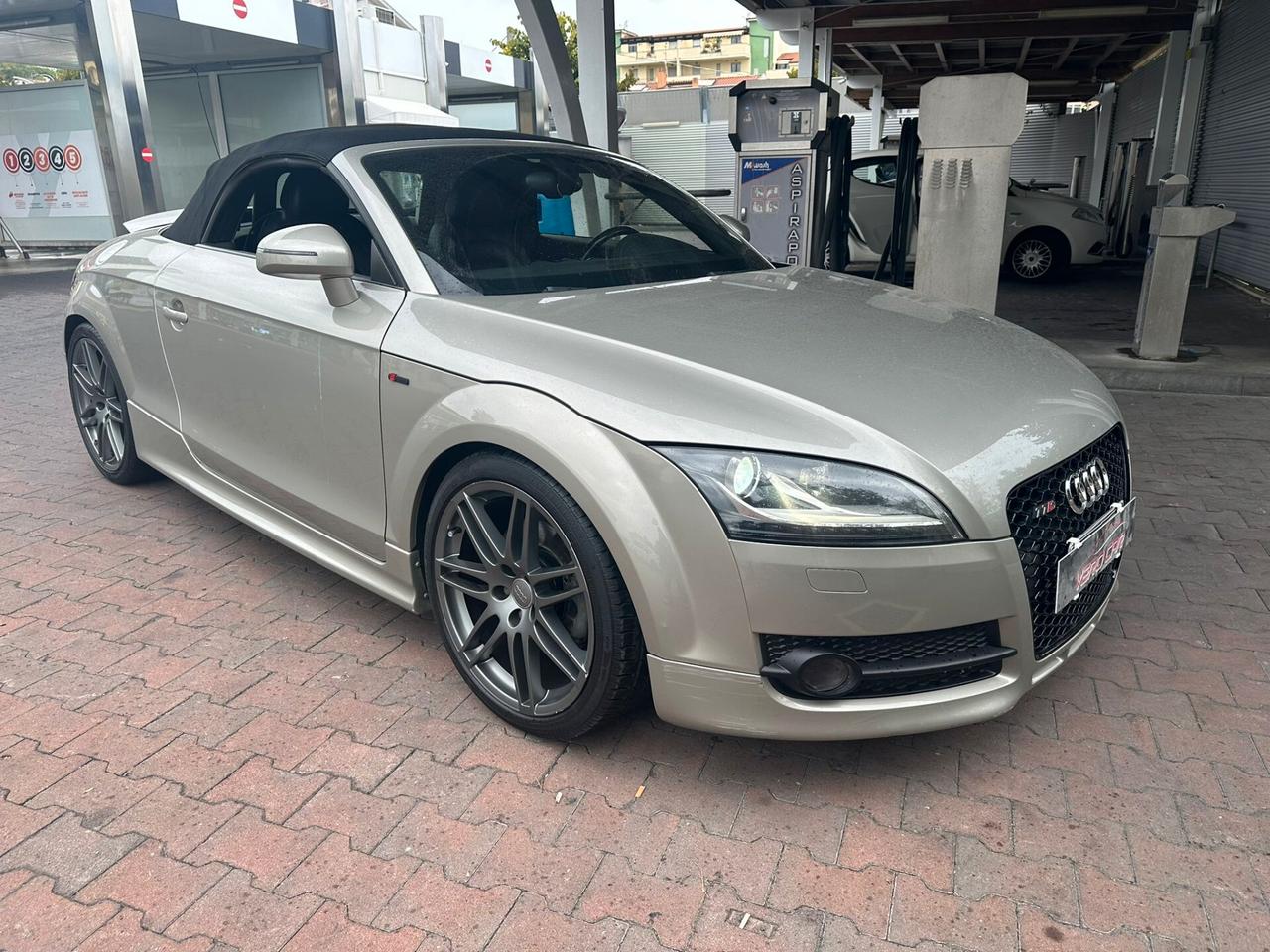 Audi TTS tt allestimento s 2.0 benzina automatica