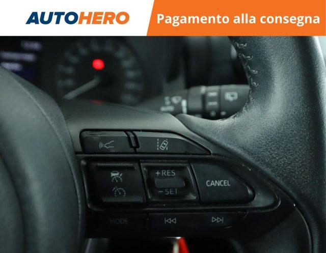 TOYOTA Yaris 1.5 Hybrid 5 porte Business