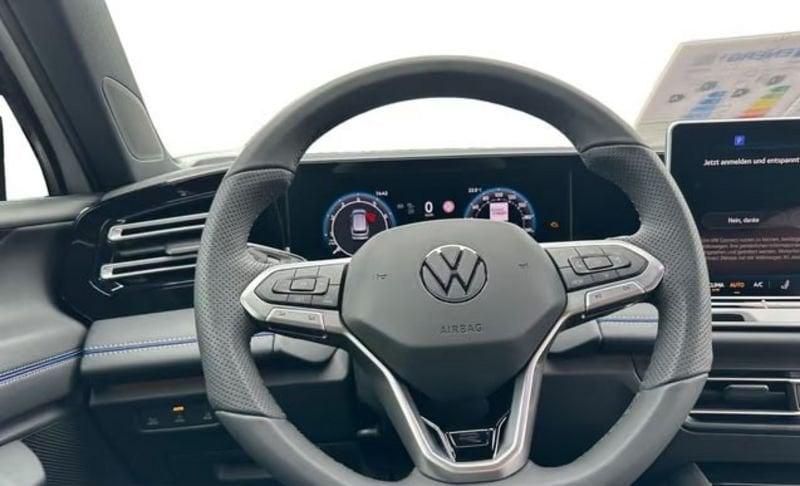 Volkswagen Tiguan Volkswagen Tiguan 1.5 eTSI R-Line Plus 150cv BLACK PACK DSG 20" CAMERA LED NAVI